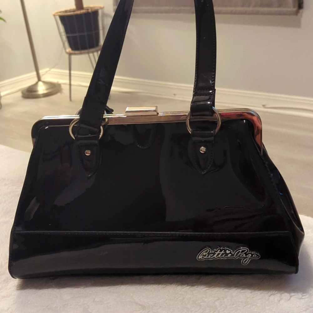 Bettie Page Centerfold Purse in Jet Black Vinyl by Sourpuss